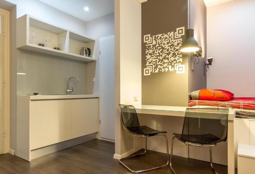 فندق Apartments Aspalathos