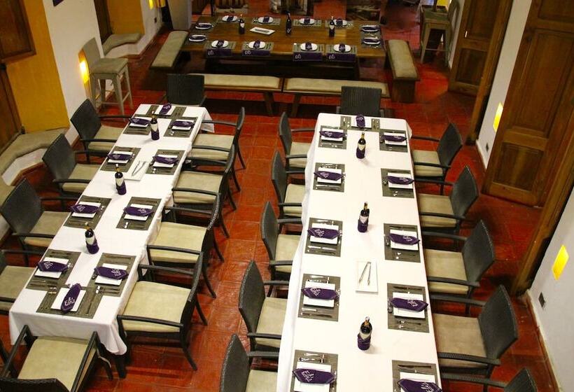 هتل Boutique Casa Carolina