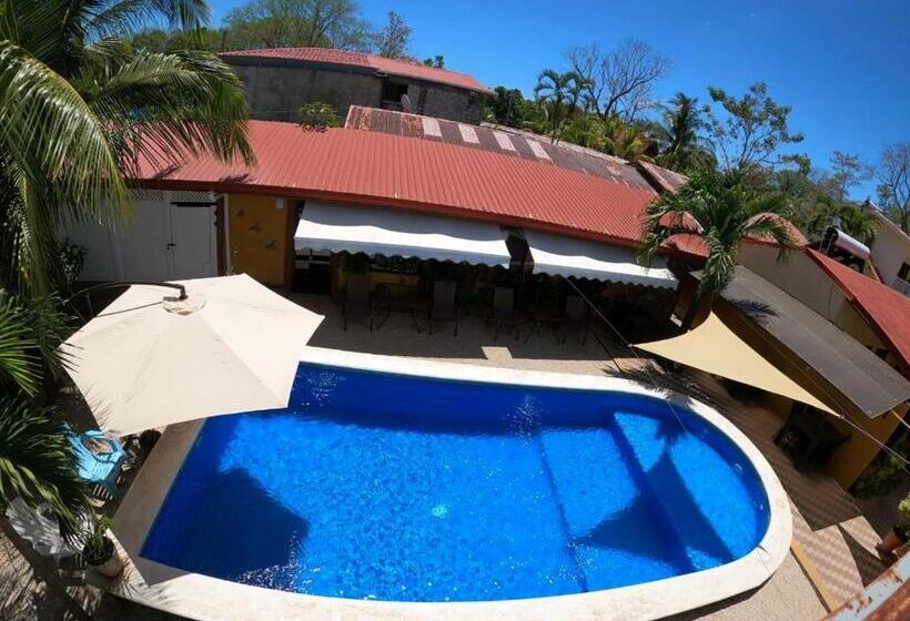 호텔 Cabinas El Colibri