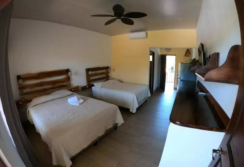 Hotelli Cabinas El Colibri