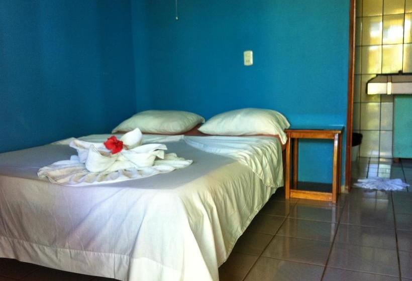 Отель El Icaco Tortuguero