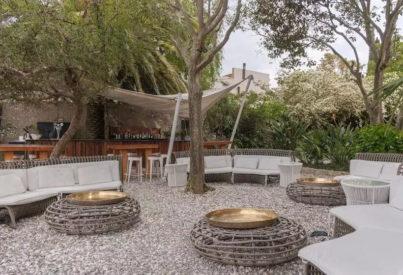 Hotelli Charco