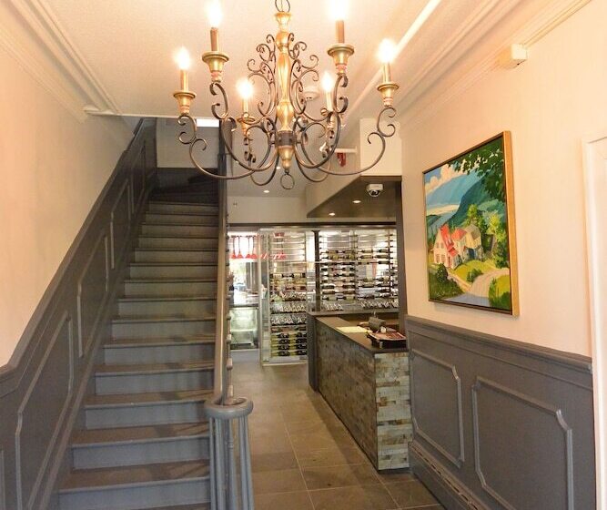 فندق Chez Truchon Bistro Auberge