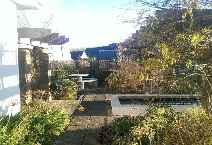 Отель Dunbur Lodge