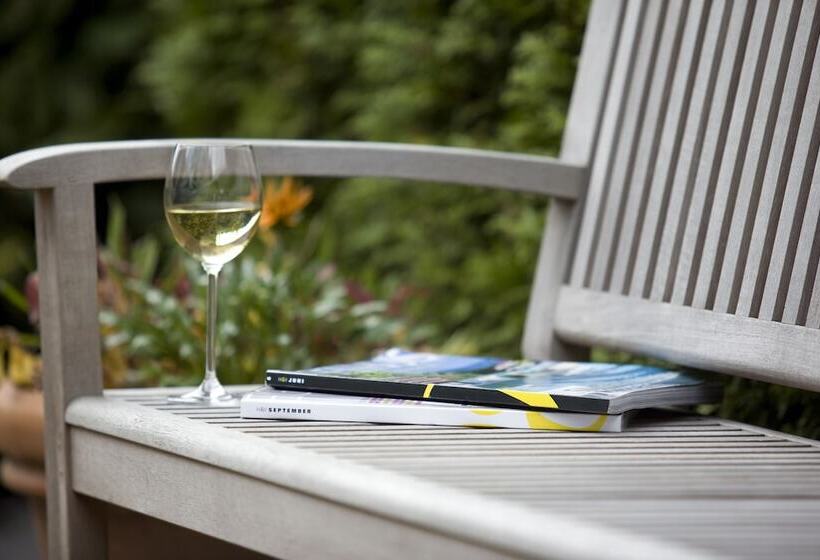 בית מלון כפרי Edenpark