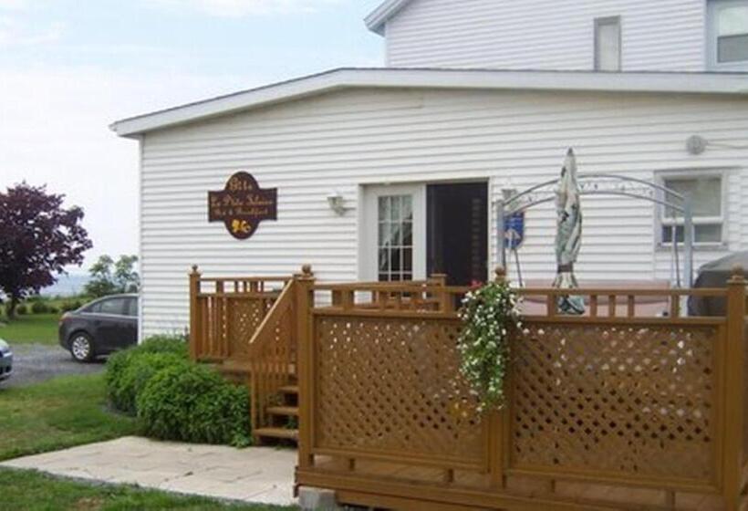 בית מלון כפרי Gite La Ptite Falaise Hébergement Touristique