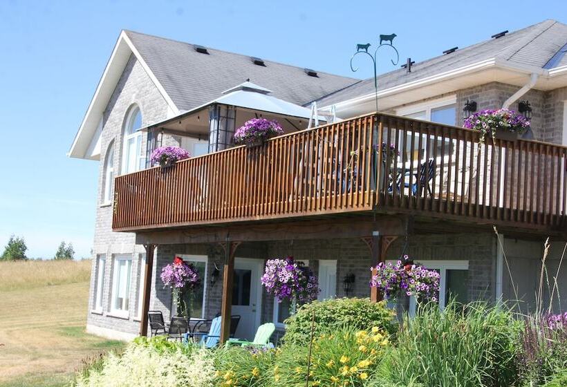 Hotel Golden Pathways Retreat And B&b