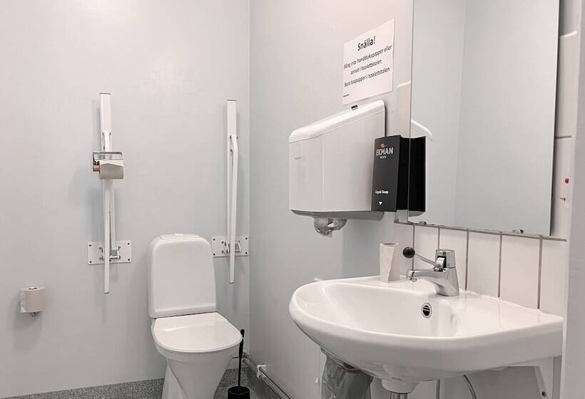 호텔 Krongården Vandrarhem