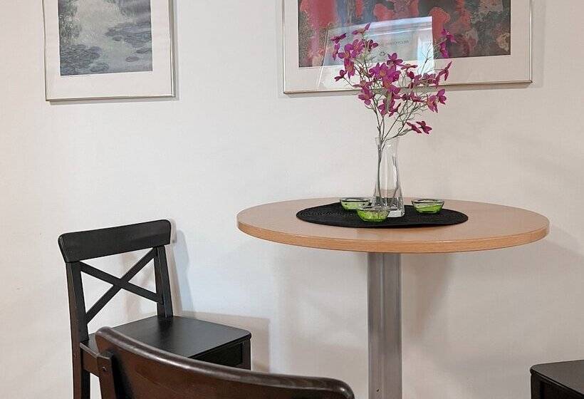 호텔 Krongården Vandrarhem