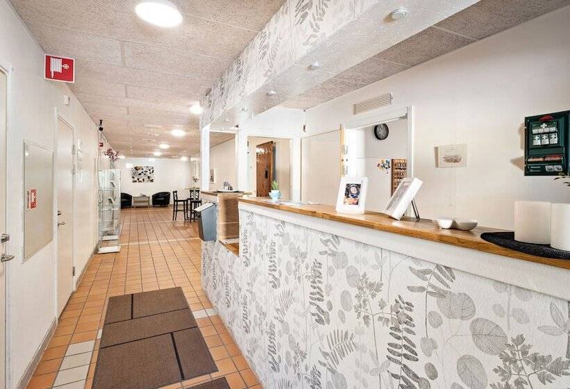 호텔 Krongården Vandrarhem