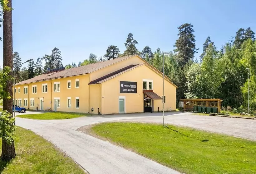 ホテル Krongården Vandrarhem