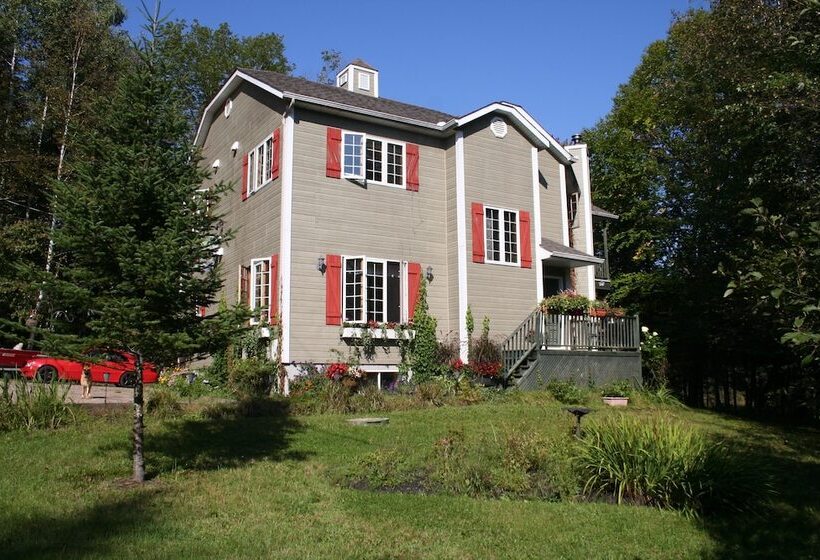 בית מלון כפרי La Chaumiere De L  Anse