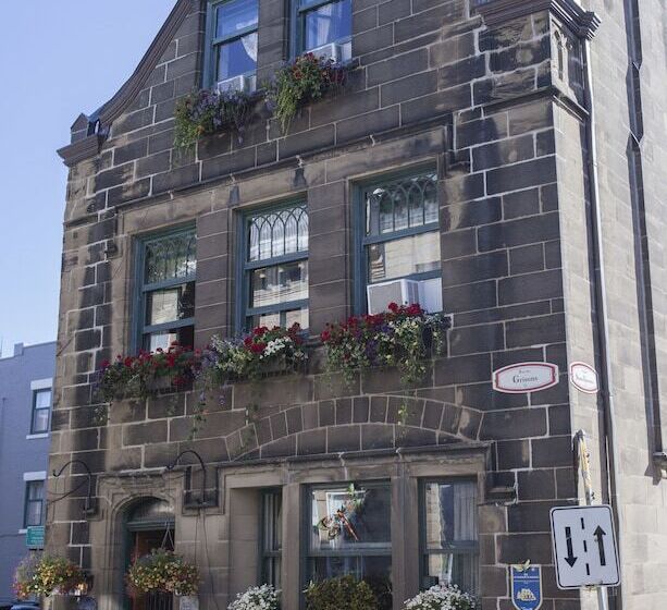 هتل B&b Quebec
