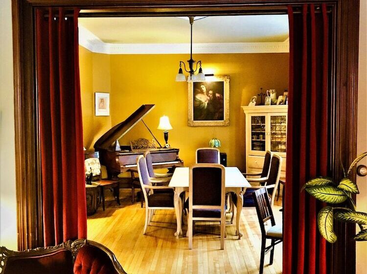 هتل B&b Quebec