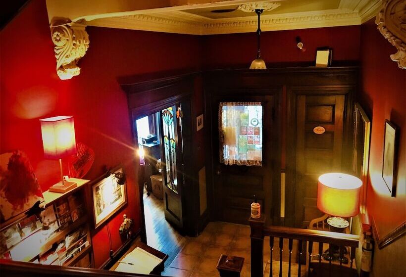 هتل B&b Quebec