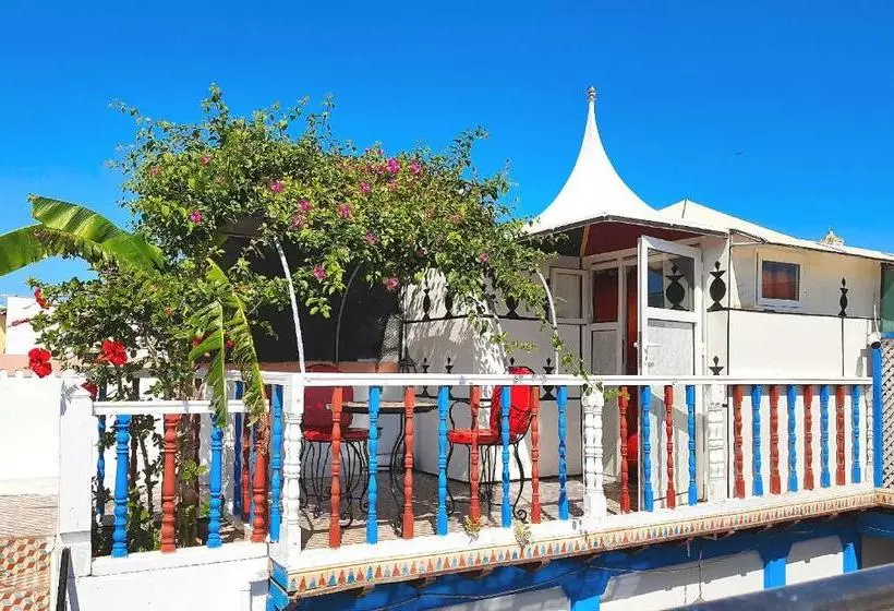 هتل Maison D'hôtes Cité Portugaise