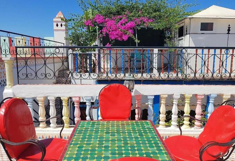 هتل Maison D'hôtes Cité Portugaise