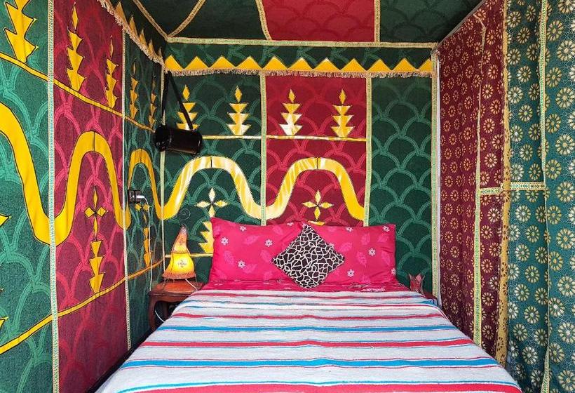 هتل Maison D'hôtes Cité Portugaise