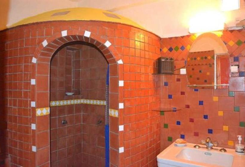 هتل Maison D'hôtes Cité Portugaise