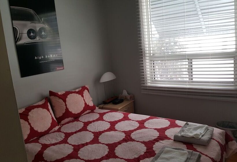 فندق North York Bb