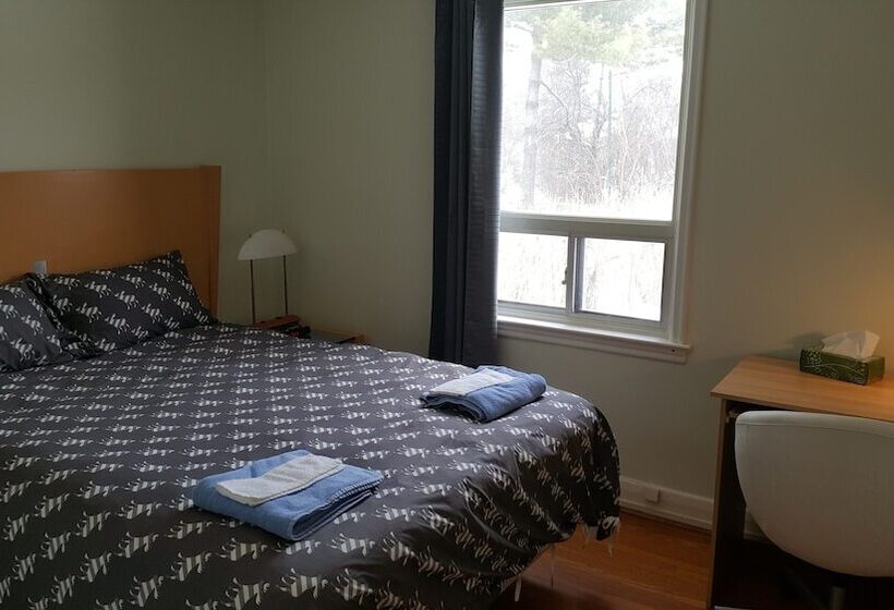 فندق North York Bb