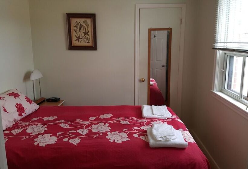 فندق North York Bb