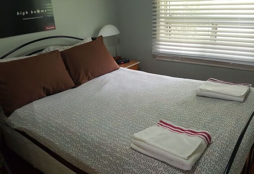 فندق North York Bb