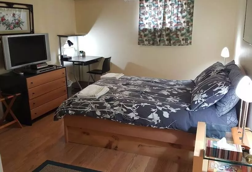 Hotelli North York Bb