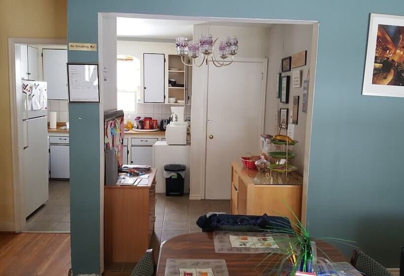 فندق North York Bb