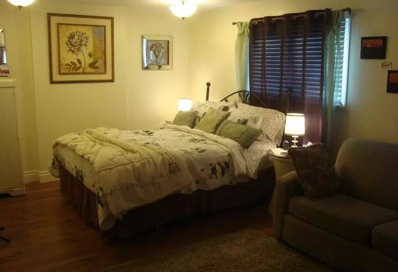 Hotelli Paddington Place Bed & Breakfast