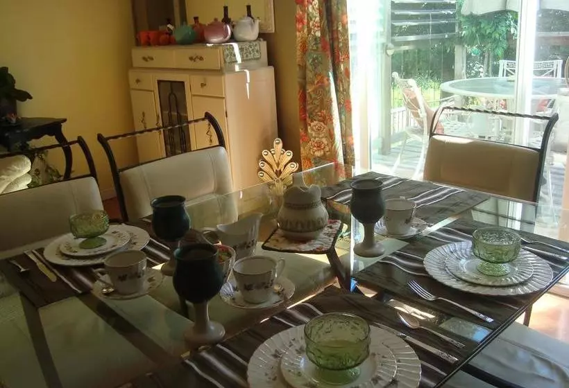 Hotelli Paddington Place Bed & Breakfast