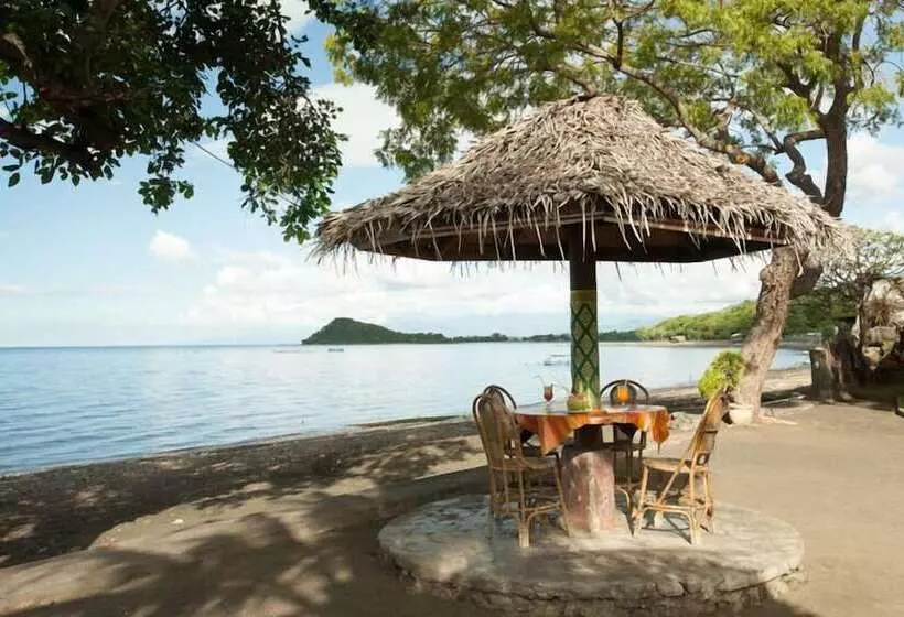 Hotelli Segara Bukit Seaside Cottages