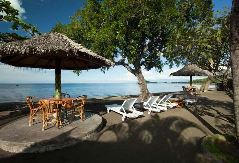 בית מלון כפרי Segara Bukit Seaside Cottages