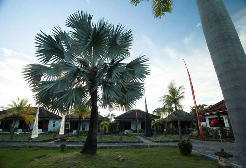 בית מלון כפרי Segara Bukit Seaside Cottages