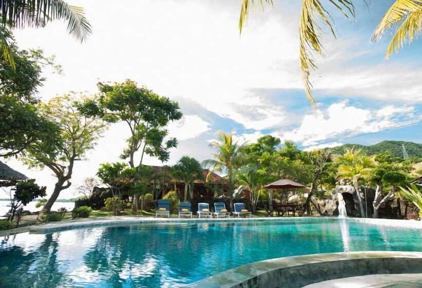 בית מלון כפרי Segara Bukit Seaside Cottages