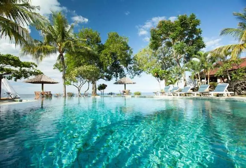 Hotelli Segara Bukit Seaside Cottages