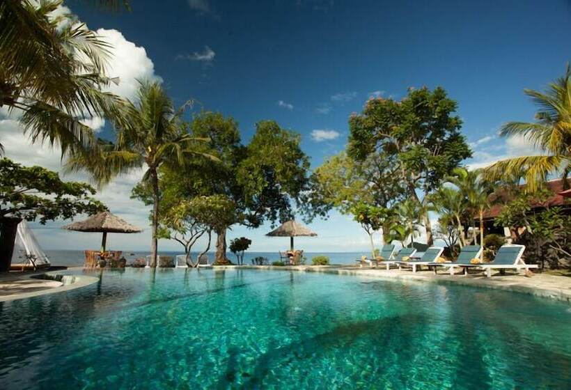 בית מלון כפרי Segara Bukit Seaside Cottages