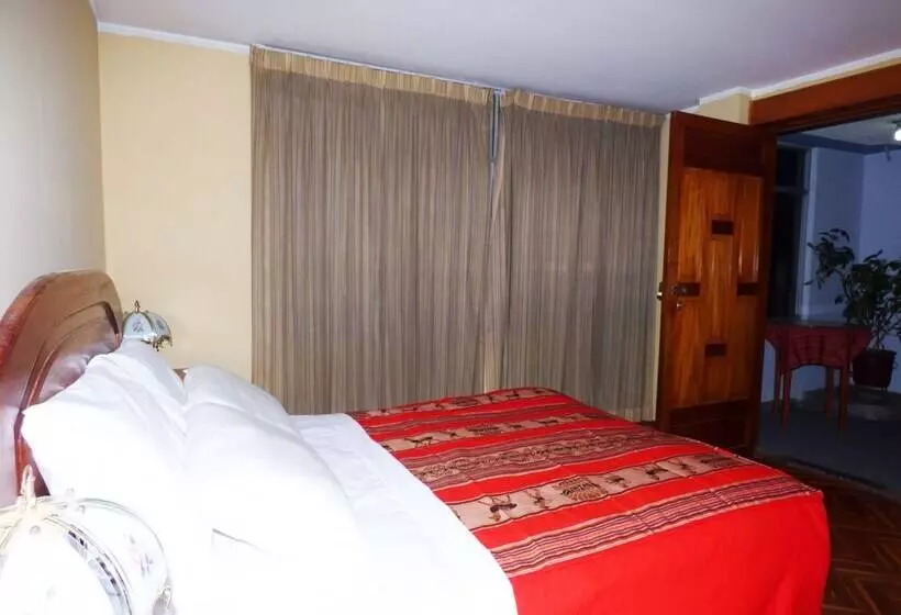 Nak Hoteles Plaza