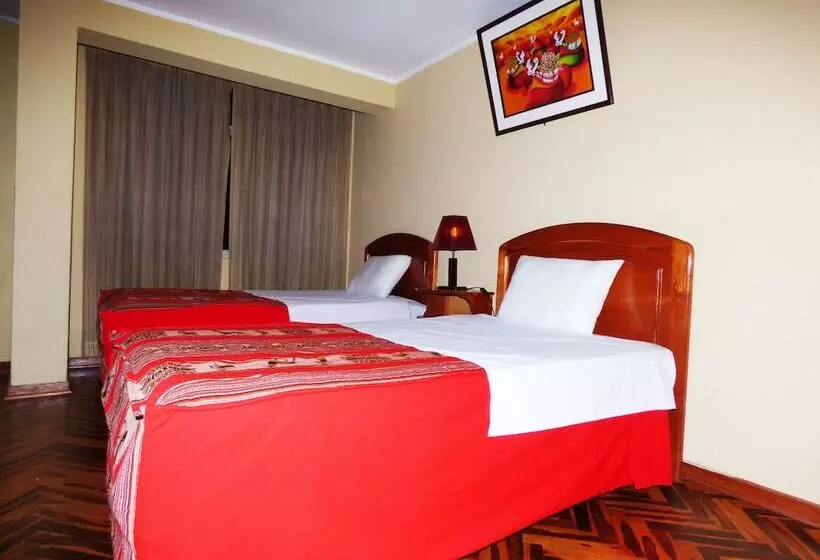 Nak Hoteles Plaza