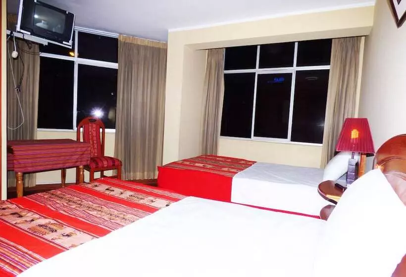 Nak Hoteles Plaza