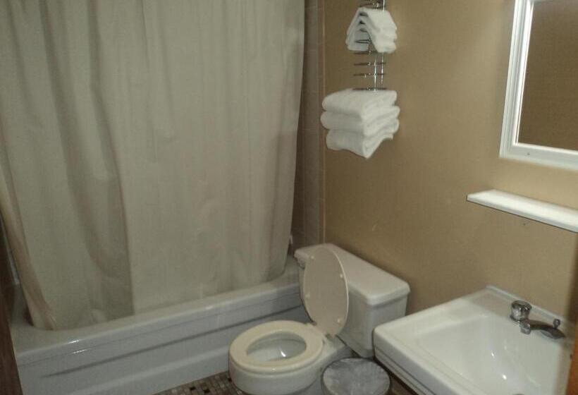 Oasis Motel By The Falls