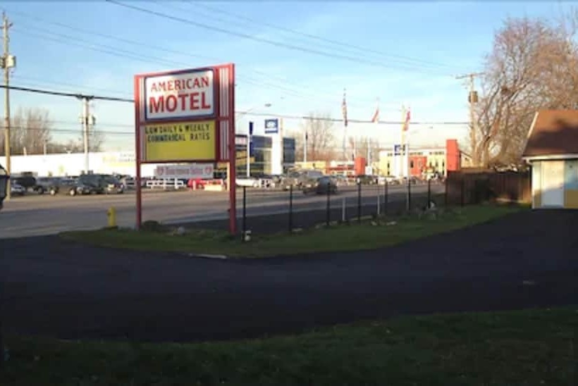 American Plaza Motel