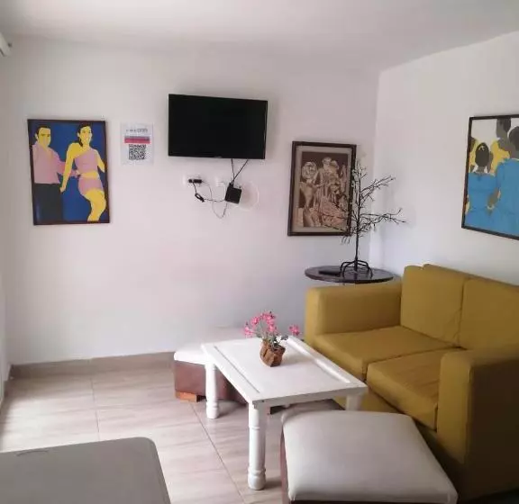 تختخواب و صبحانه Casa Crespo