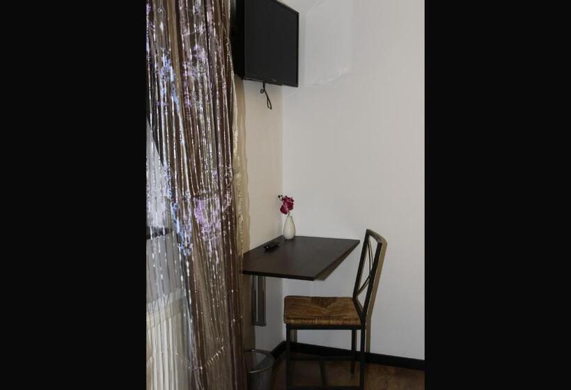 مبيت وإفطار La Livada