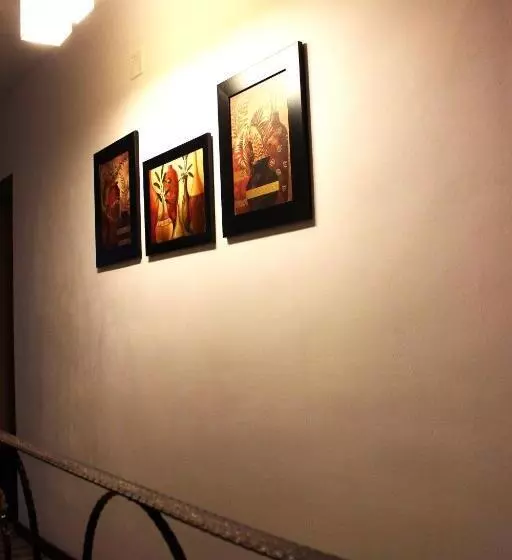 تختخواب و صبحانه La Livada