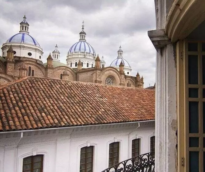 Del Parque Hotel & Suites