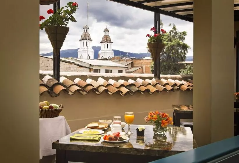 Del Parque Hotel & Suites