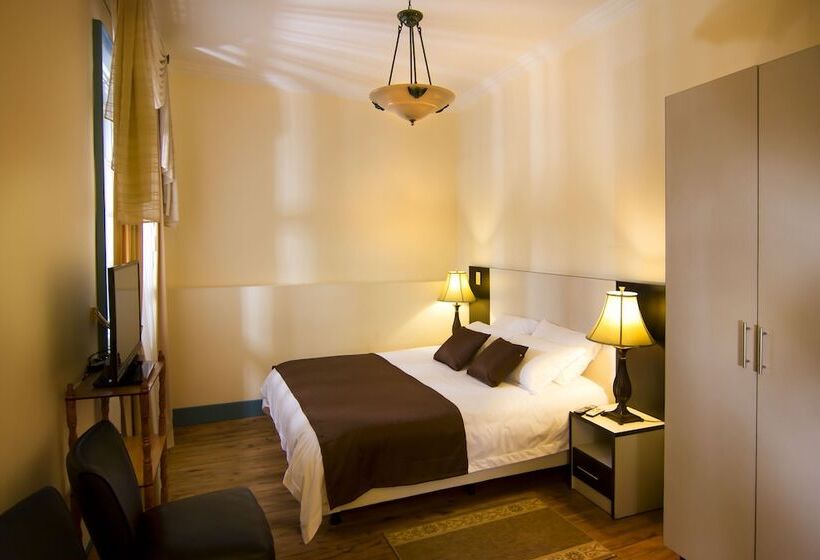 Del Parque Hotel & Suites