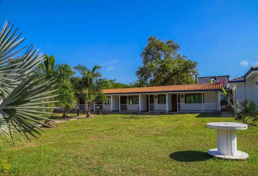 בית מלון כפרי Campestre Santa Lucia