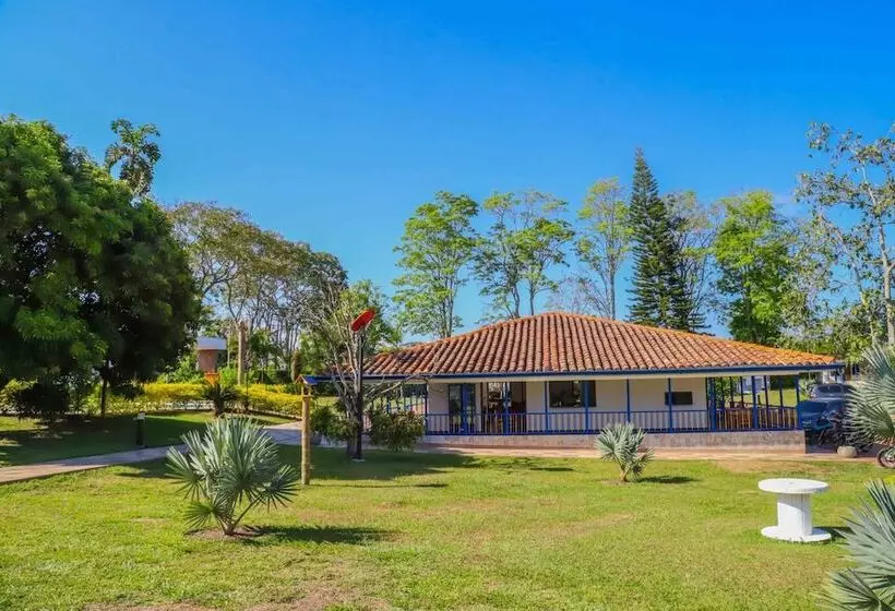 Hotelli Campestre Santa Lucia